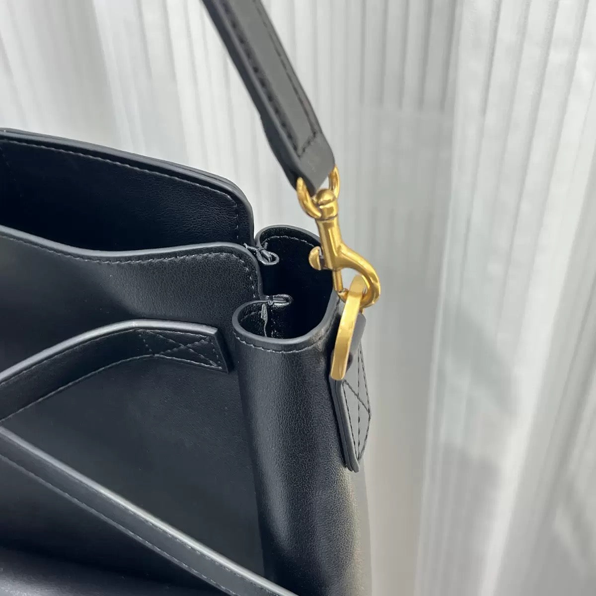 Urban Luxe Cowhide Bucket Tote