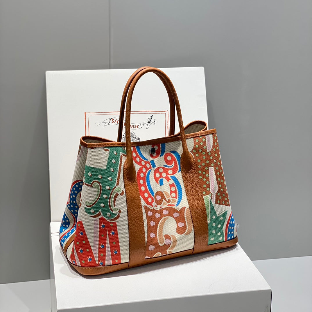 The Canvas Collection