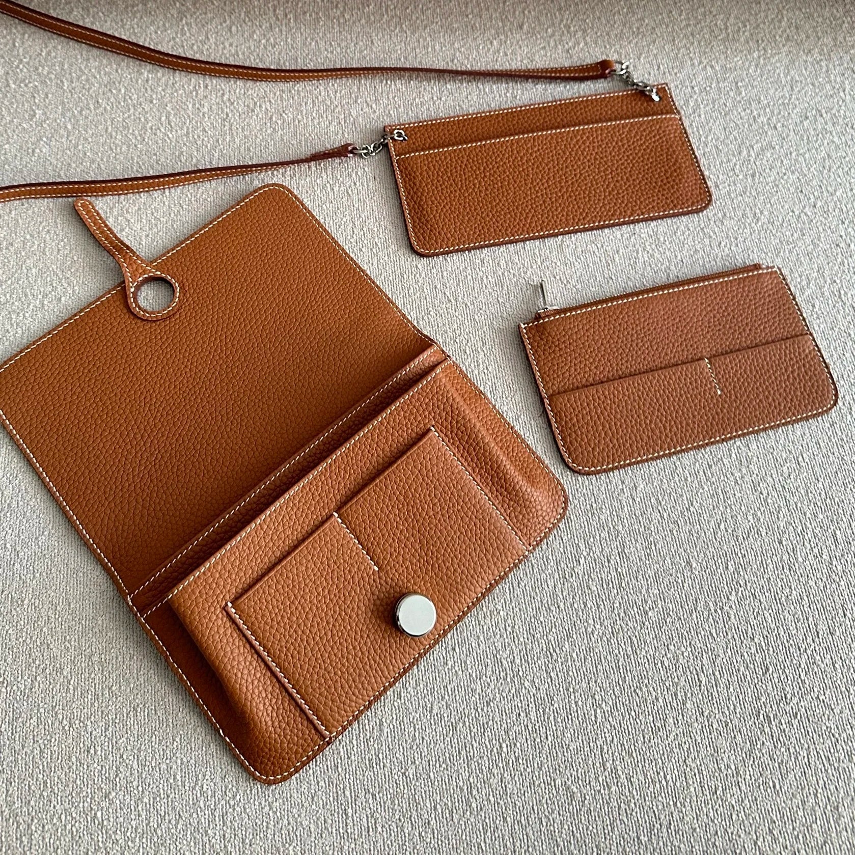 3‑in‑1 Full‑Grain Leather Clutch