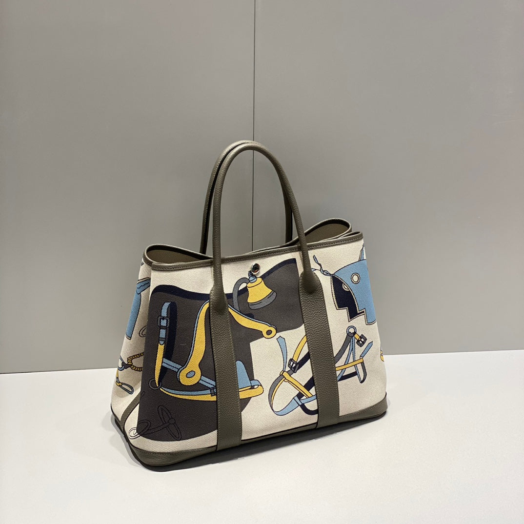 The Canvas Collection