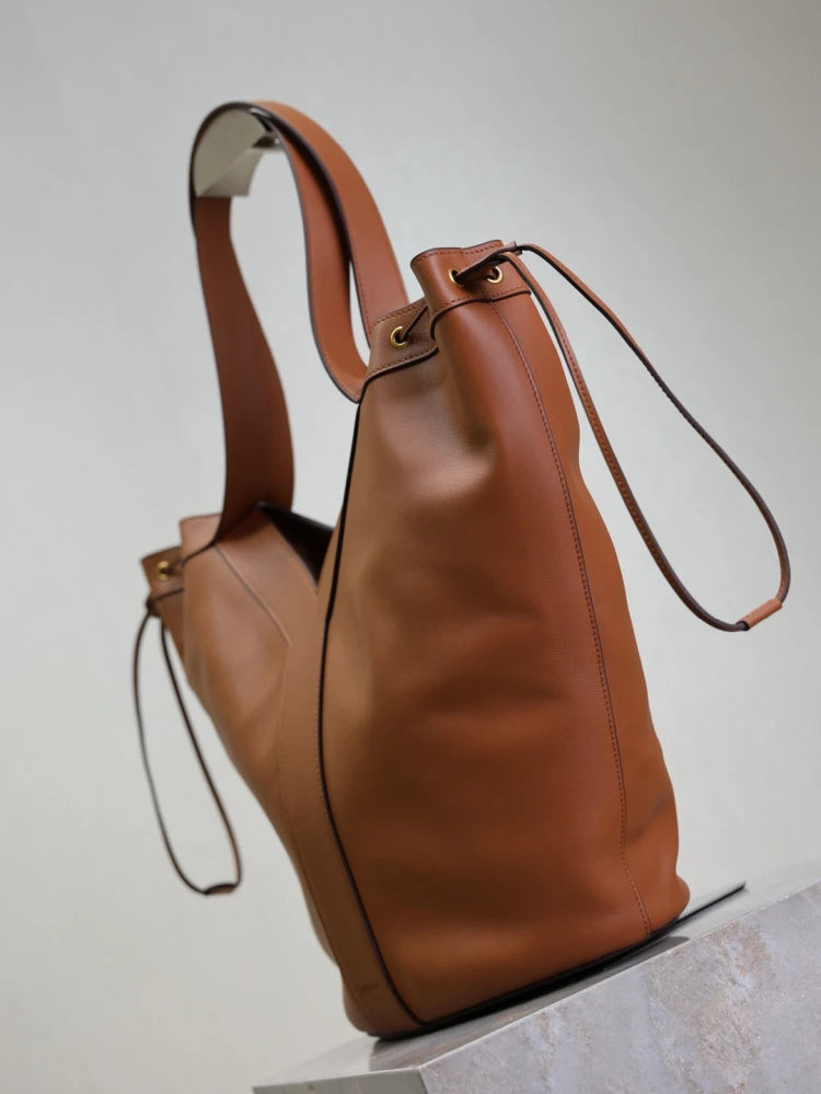 Soft Curve Cowhide Leather Hobo Bag