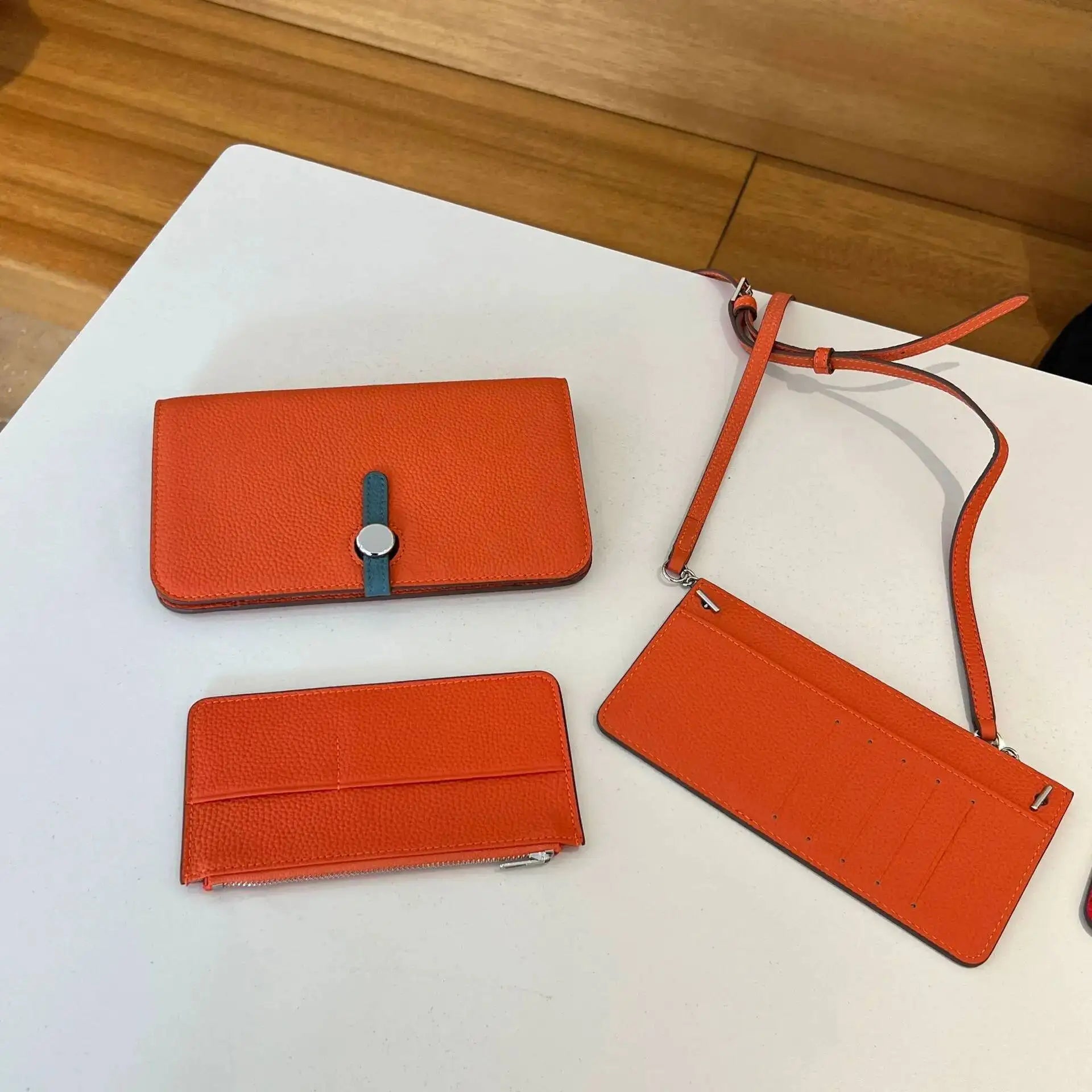 3‑in‑1 Full‑Grain Leather Clutch