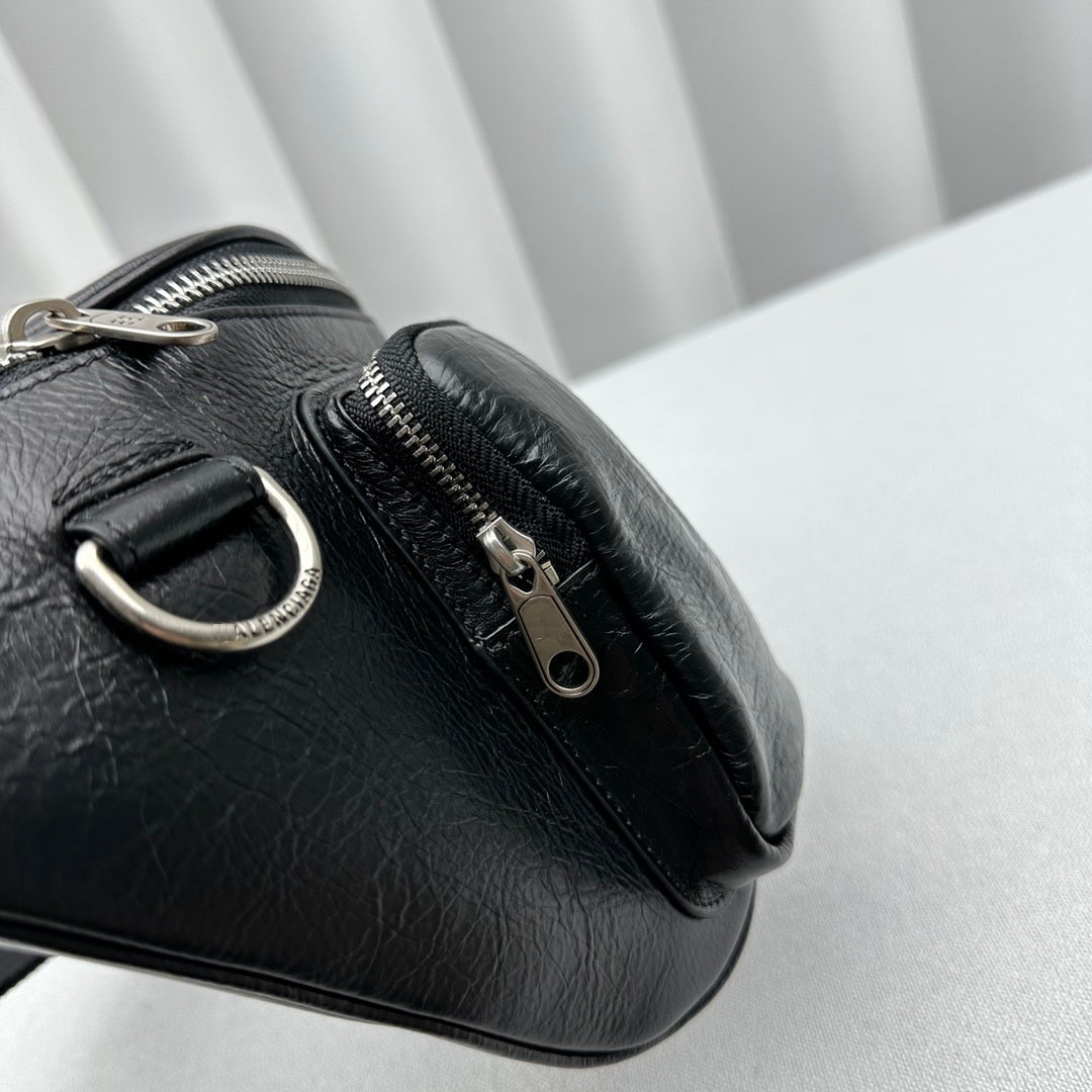 Full Grain Leather Unisex Crossbody Bag
