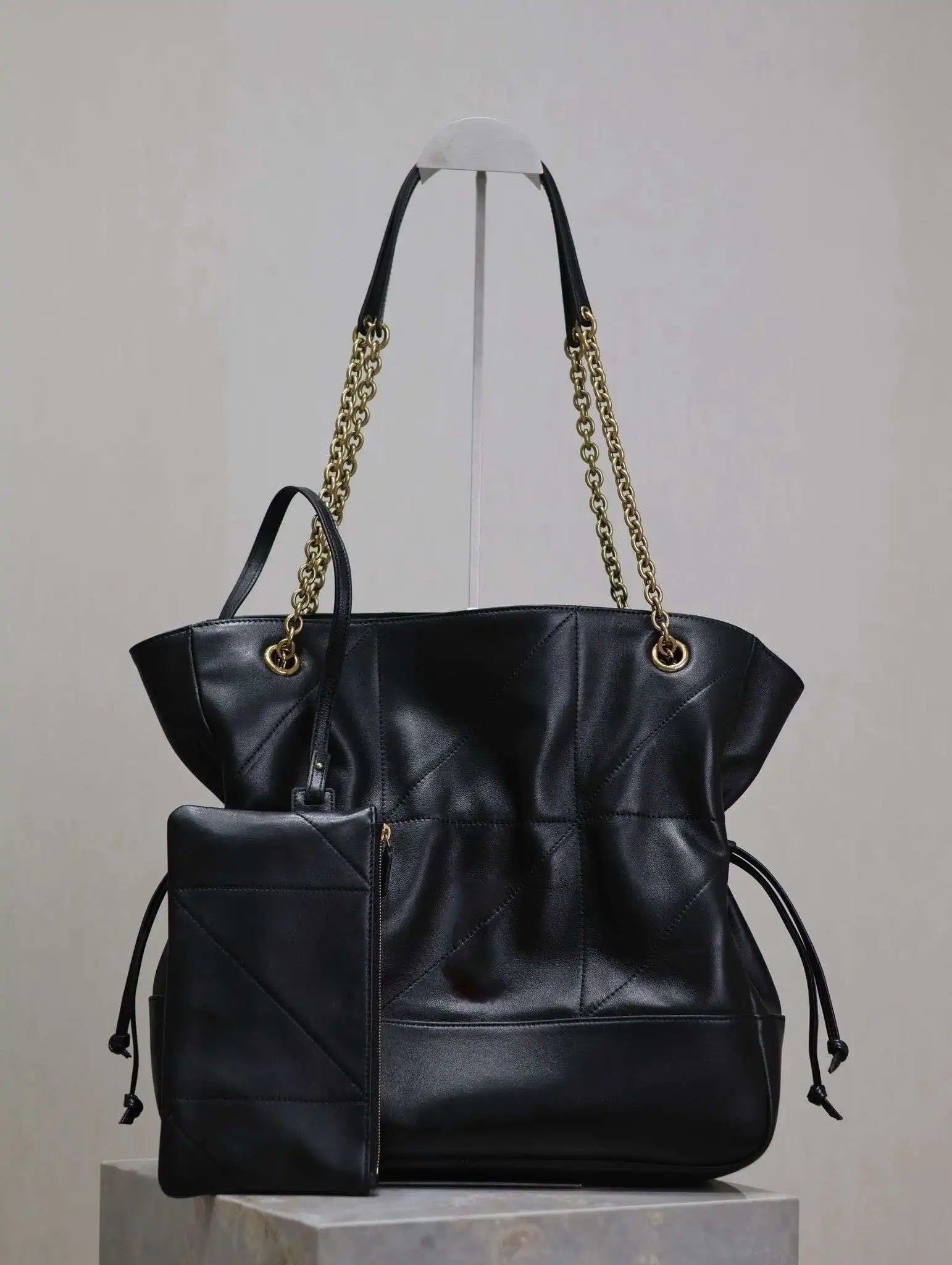 Chain Link Quilted Tote Bag