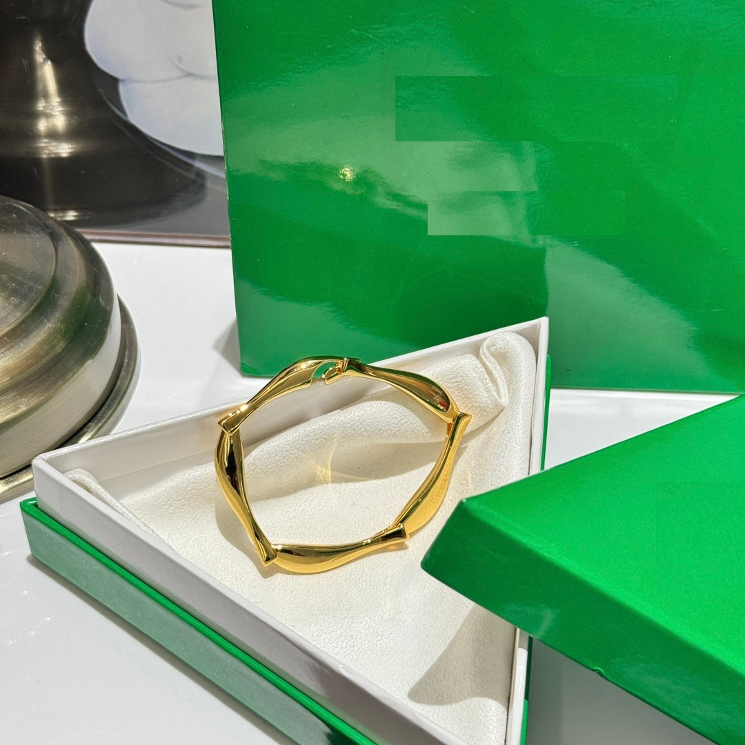 Sleek Silhouette Bracelet