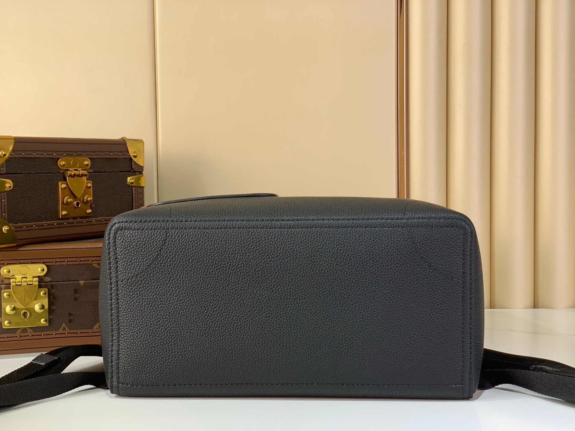 Modern Carry Full Grain Leather Backpack